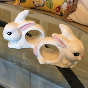 Set of 2 White Bunny Rabbit Easter Napkin Rings Holders